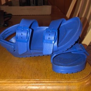 Boys sandals
